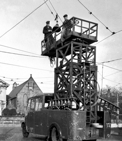 Tower_wagon_1955.jpg